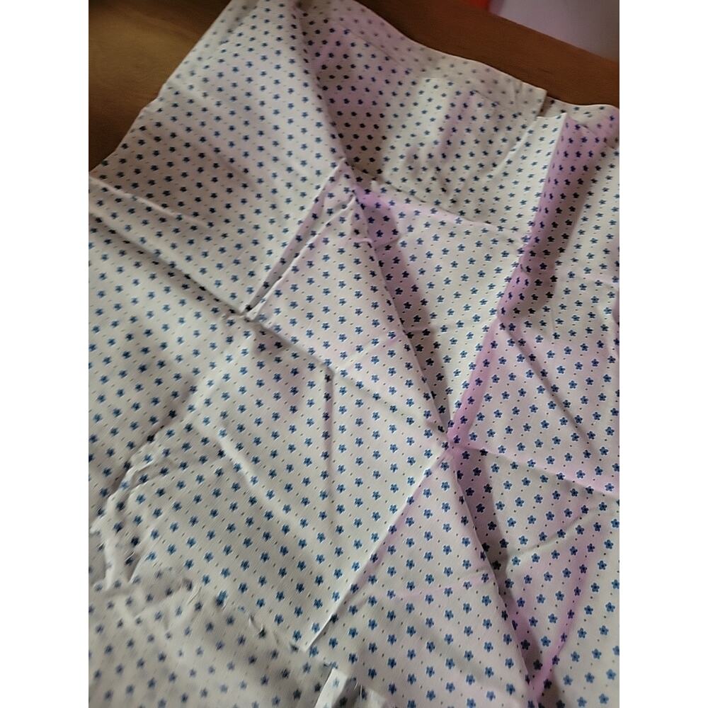 1.5 Yards Vintage 80s 90s Fabric White W Blue Flowers